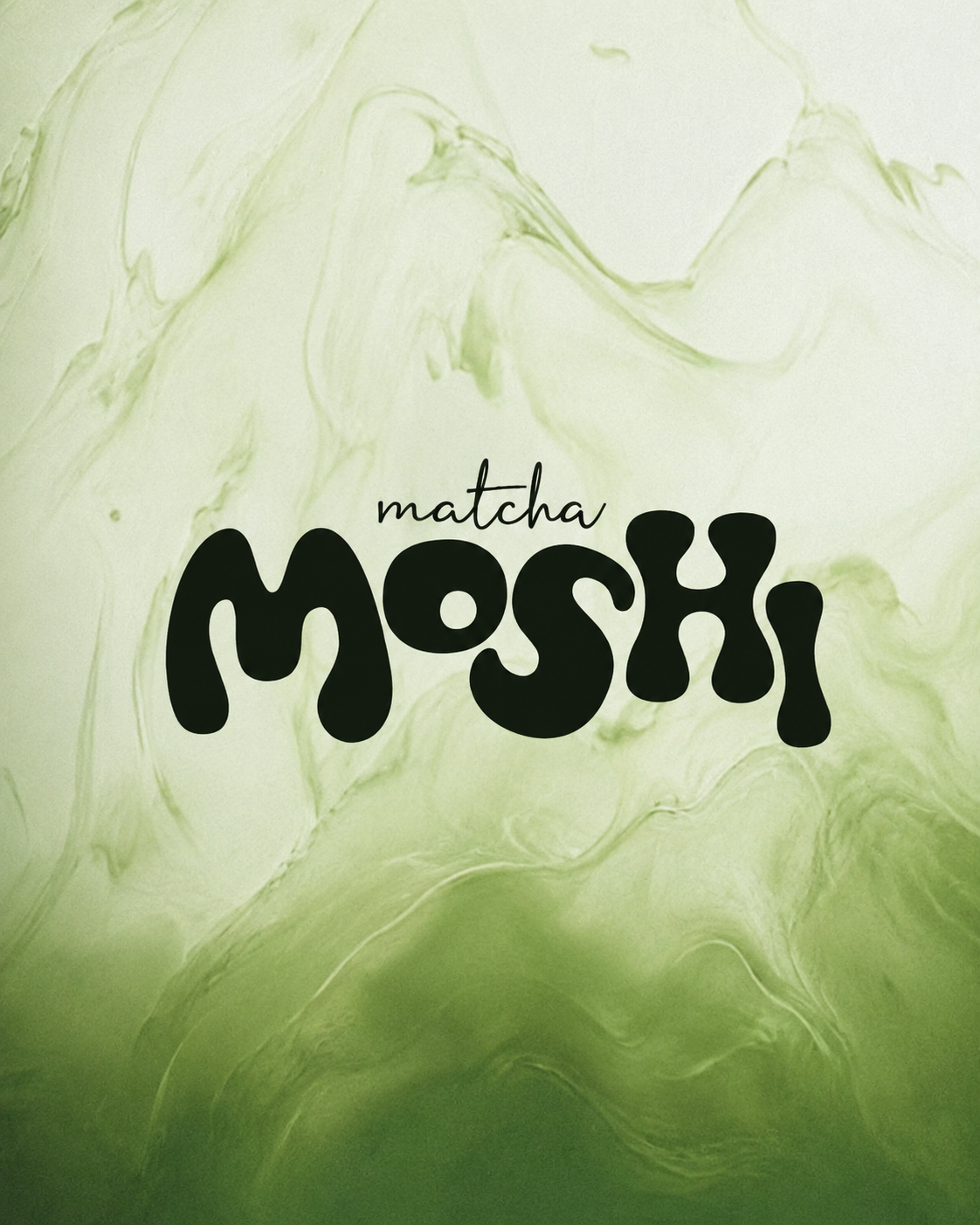Logotipo MOSHI MATCHA sobre textura verde de matcha
